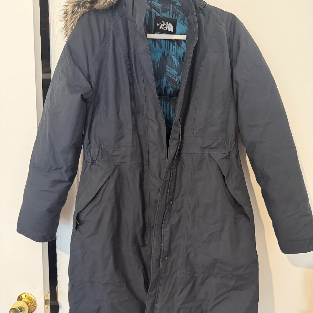 The North Face Arctic Parka, Women's Medium Navy